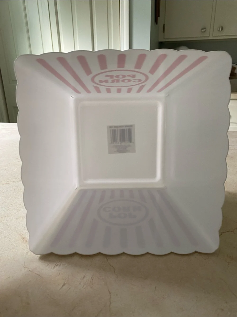 Classic Popcorn Square Tub - White with Red Stripe Vintage Design